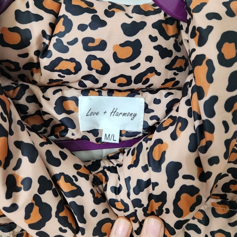 "RAWR Baby Girl" Puffer Vest - Picture 3 of 3